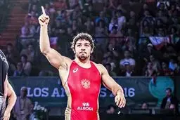 تشویق تماشاگران ایرانی آزاردهنده بود/ کشتی سختی با کریمی داشتم