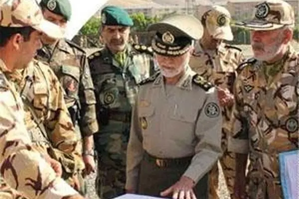 فرمانده کل ارتش از نحوه آموزش دانشجویان خارجی در دافوس بازدید کرد