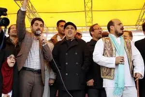 وزیر راه و شهرسازی: طبق برنامه‌ریزی، قطعات ۱،۲ و ۳ آزادراه تهران شمال به خاطر مقاومت در برابر سرما و گرما و کاهش هزینه‌ها با کف بتنی اجرا می‌شود