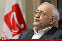اصولگرایان برای حل مشکلات مردم طرح‌های اقتصادی ملموس ارائه دهند/ تشریح ایدۀ 