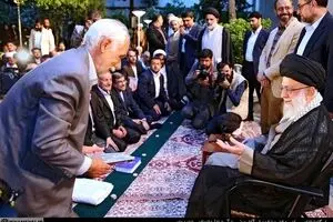 جمعی از شاعران و اهالی فرهنگ و ادب با رهبر انقلاب دیدار کردند + تصاویر