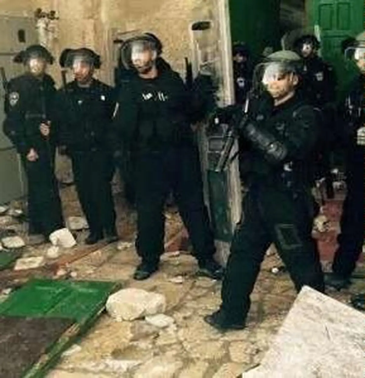 بازداشت ۱۷ فلسطینی در یورش صهیونیست‌ها به کرانه باختری