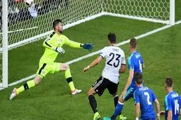 آلمان با پیروزی مقابل اسلواکی به جمع هشت تیم برتر راه یافت