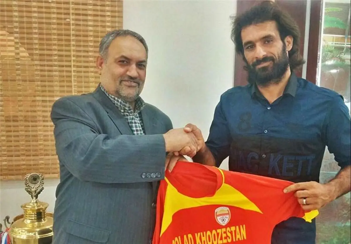 کرمی به جمع فولادی‌ها بازگشت
