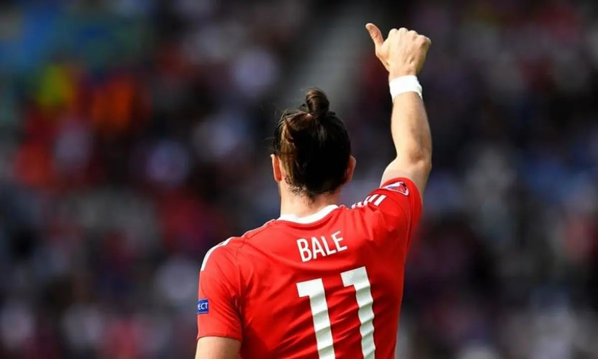 گرت بیل بهترین بازیکن دیدار ولز و ایرلند شمالی شد+ عکس