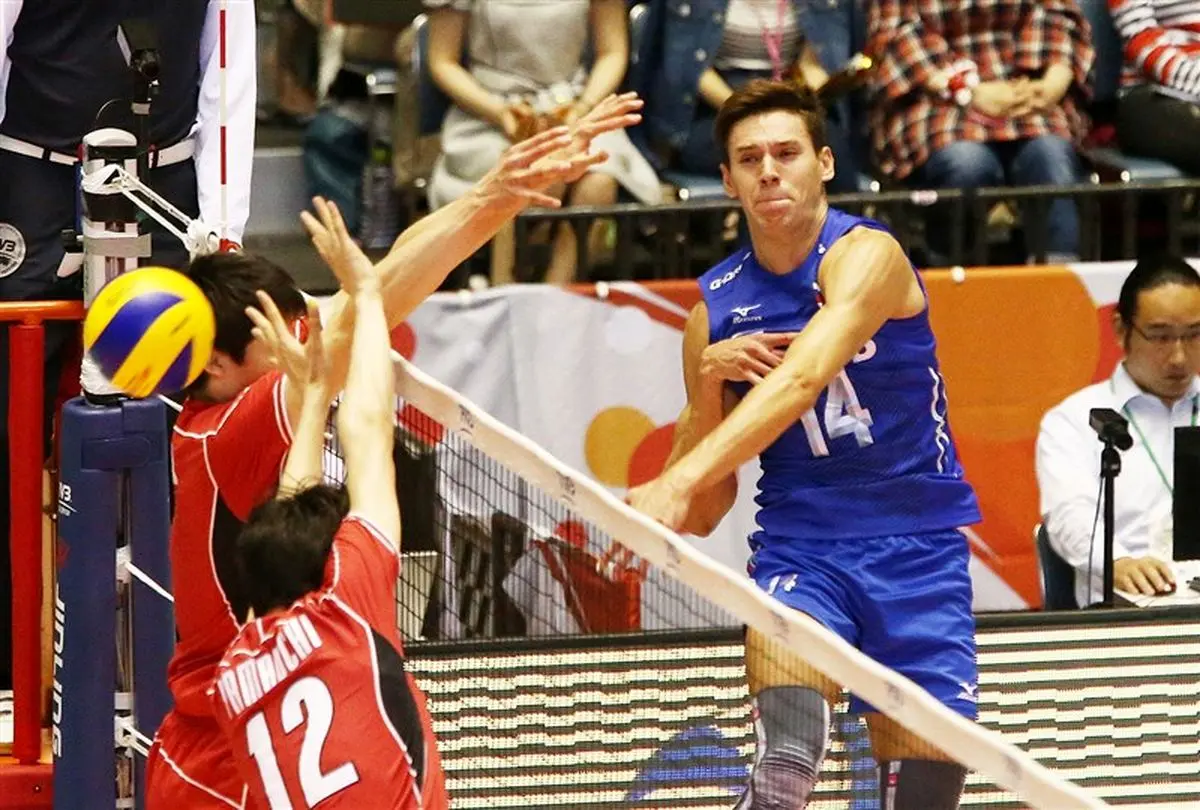 لهستان مغلوب روسیه شد