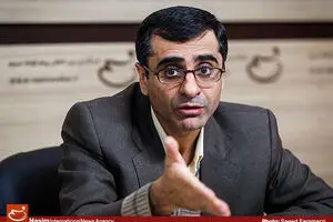 مرکز آمار، رشد منفی سال ۹۴ را سانسور کرد/ رشد بخش‌های اصلی اقتصاد را بالاتر اعلام کردند