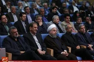 ضیافت افطار رئیس‌جمهور با فعالان اقتصادی کشور