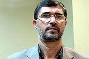 ثروتی: مجوز برای پرداخت حقوق و مزایای کلان به مدیران دولتی در دولت روحانی داده شد