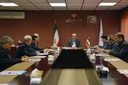 گودرزی: سرخابی‌ها محدودیتی در جذب بازیکن ندارند اما باید شفاف عمل کنند