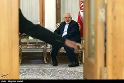 ظریف در سفر به قم به شکل خصوصی با برخی از مراجع  دیدار کرد