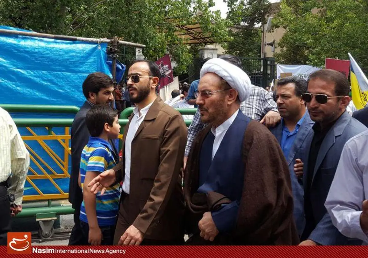 یونسی: حقوق‌های نجومی به دلیل عدم نظارت و نقص در قوانین است/ دولت مصمم است با این روند غلط برخورد کند