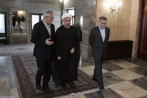 صفدرحسینی حقوق خود را در ۷۰۰ روز ۴۰۰ درصد افزایش داد!
