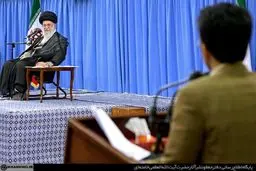 دانشجویان در دیدار با مقام معظم رهبری چه گفتند؟