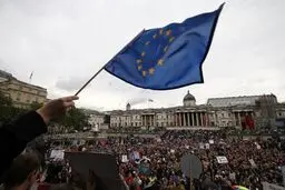 پشیمانی ۲.۳ میلیون از انگلیسی‌ها حامی خروج از اتحادیه اروپا