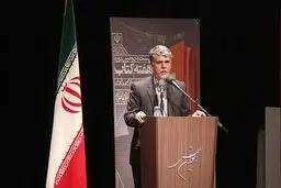 جایزه ادبی قلم زرین دارای ثبات بسیار خوبی است