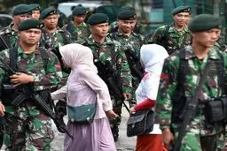 یک مرکز پلیس در اندونزی مورد حمله انتحاری قرار گرفت