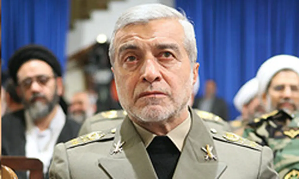 فرمانده کل ارتش انتصاب سرلشکر رشید، سرتیپ موسوی و سرتیپ عبداللهی را تبریک گفت