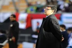 مارتینو از هدایت تیم ملی آرژانتین کناره‌گیری کرد