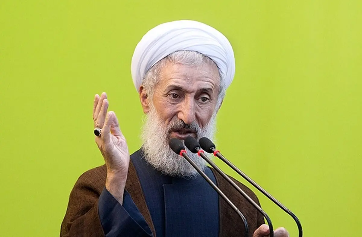 باید انقلابی و همراه رهبری باشید تا بتوانید رکود را بردارید/ کسانی که امیدشان برجام است به جایی نخواهند رسید