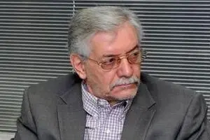 عضو اتاق بازرگانی: مسئولان دولت روحانی دچار خود بزرگ‌بینی هستند/ هیچ کاری برای اقتصاد نکردند فقط طلبکارند