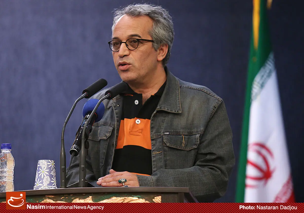 از نمایش بخش‌هایی از وقایع انقلاب در تولیدات سینمایی و تلویزیونی جلوگیری می‌شود