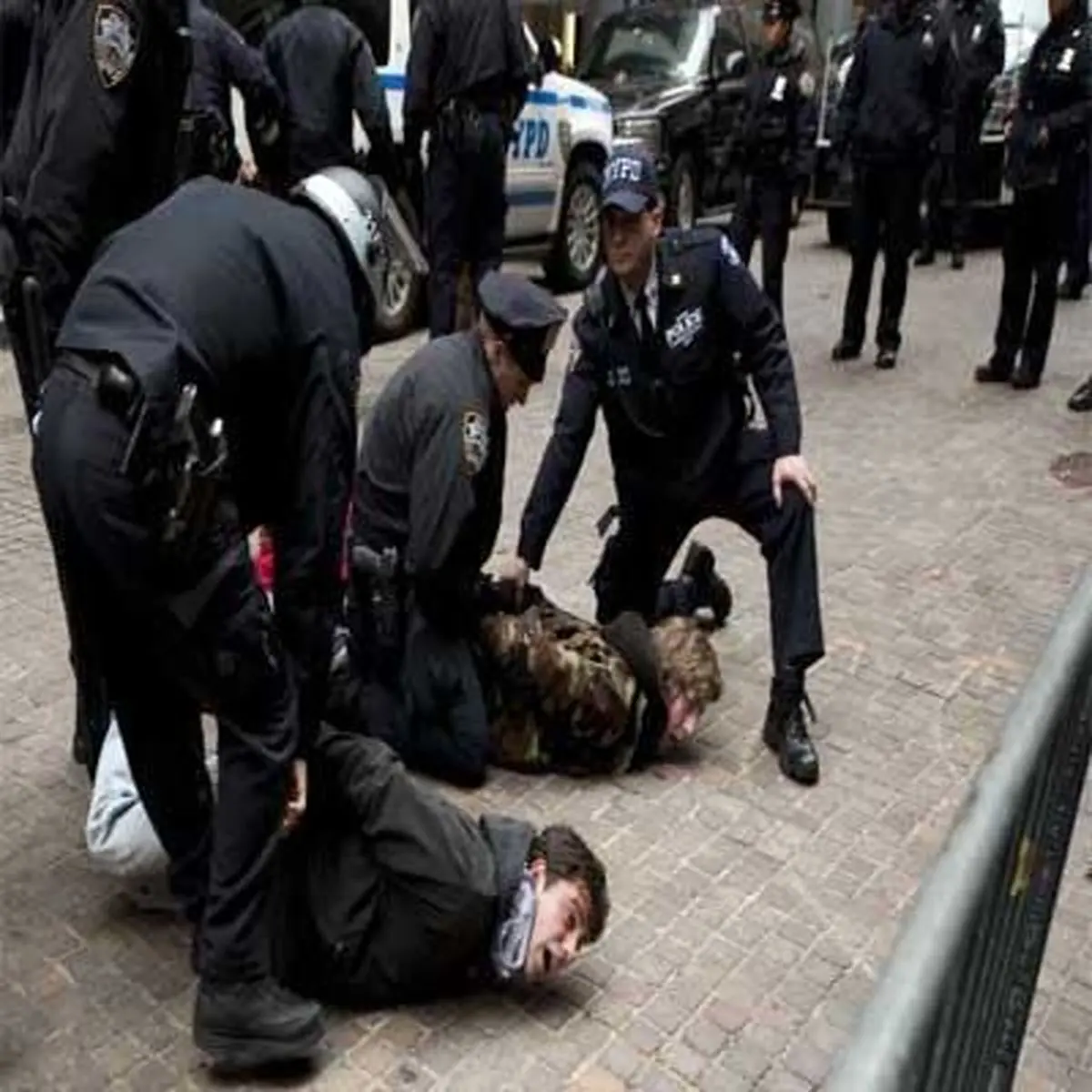 بیش از ۱۰۰ تظاهرات کننده به وضعیت سیاهپوستان در آمریکا بازداشت شدند/ خبرگزاری صدا و سیما