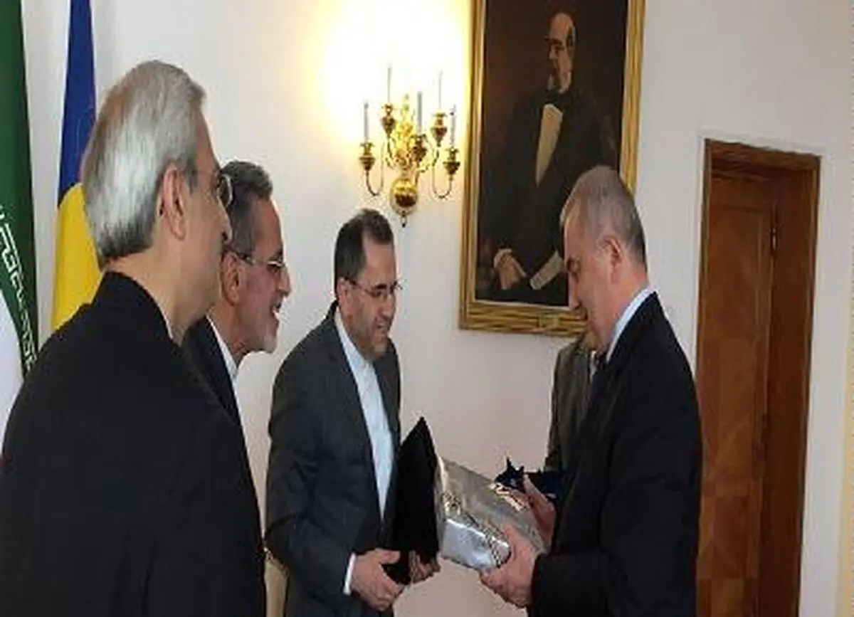 تخت‌روانچی برتوسعه روابط دوجانبه با رومانی در ابعاد مختلف تاکید کرد