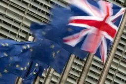 بررسی عواقب 