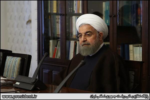 دستور روحانی برای تهیه گزارشی جامع از وضعیت عفاف و حجاب/ تاکید بر آموزش ۵ زبان خارجی در مدارس و دانشگا‌ه‌ها