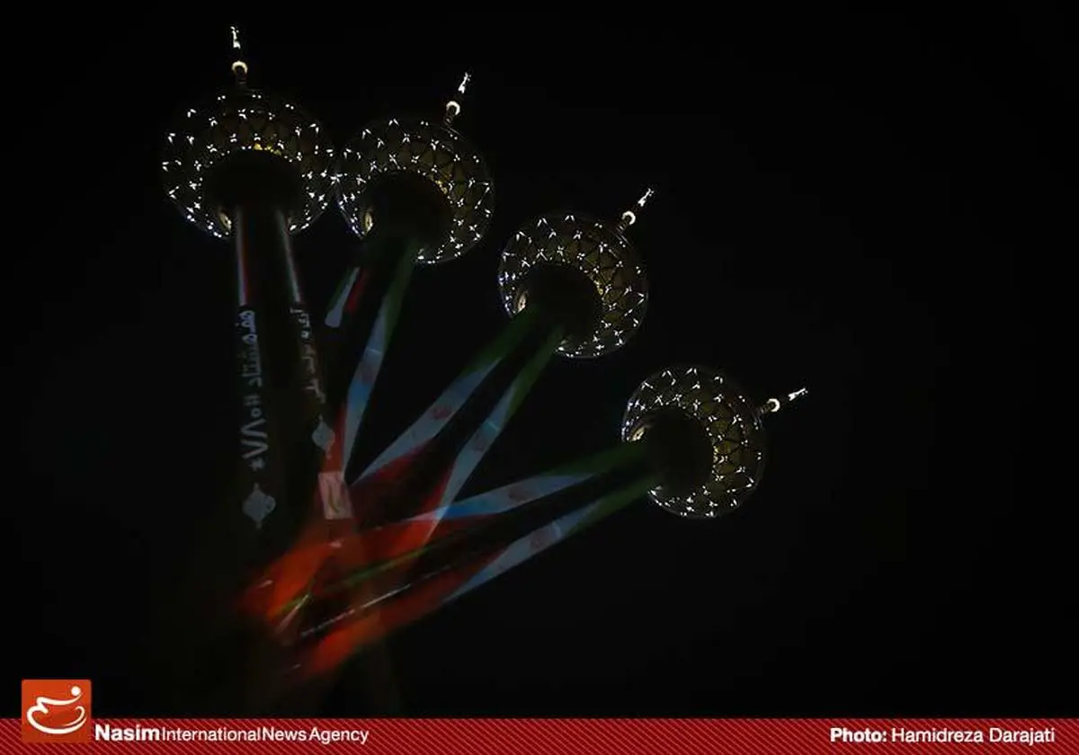 اجرای نور پردازی سه بعدی (۳d mapping) برج میلاد