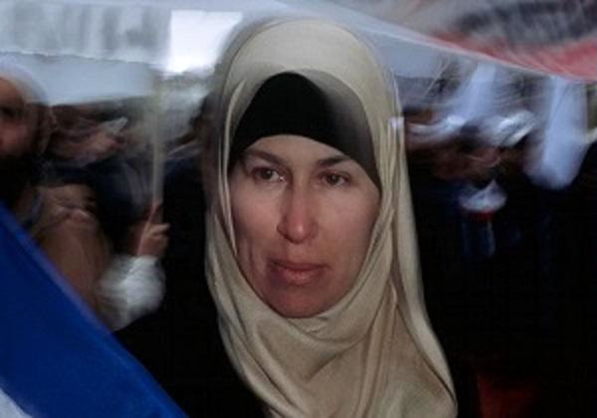 حمایت دادگاه اروپایی از زنی که به خاطر حجاب اخراج شده بود