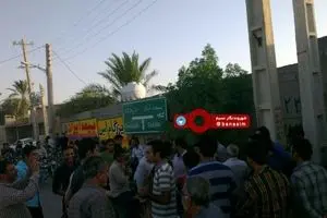 تجمع روستاییان سعدآباد بعلت قطع پیاپی و طولانی مدت آب شرب