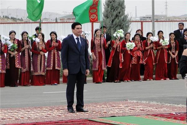 انحلال وزارت نفت و گاز ترکمنستان توسط رئیس‌جمهور