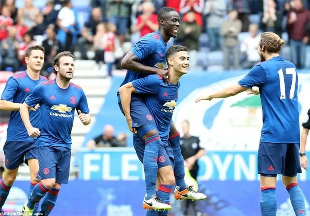 نخستین پیروزی یونایتد با مورینیو