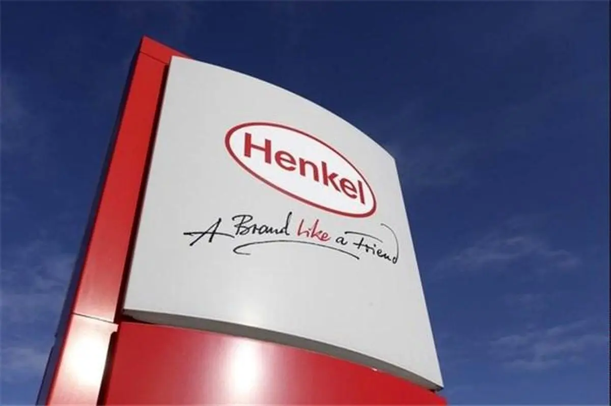 مدیر کارخانه "تاژ" به دلیل شرایط بد اقتصادی کارخانه‌اش را به آلمانی‌ها فروخت!