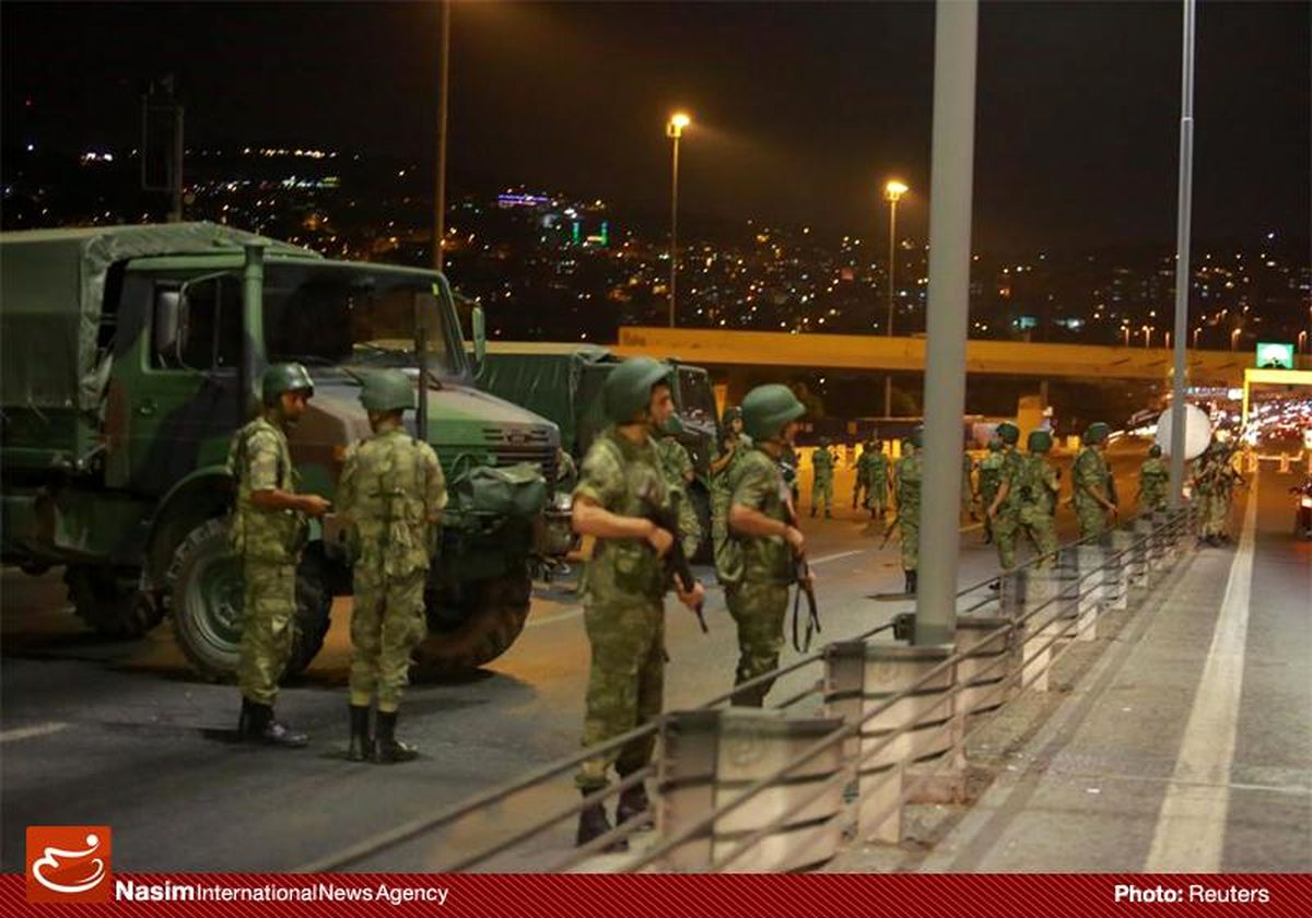نیروهای امنیتی ترکیه فرودگاه‌های صبیحه و قونیه را از کودتاچیان پس گرفتند
