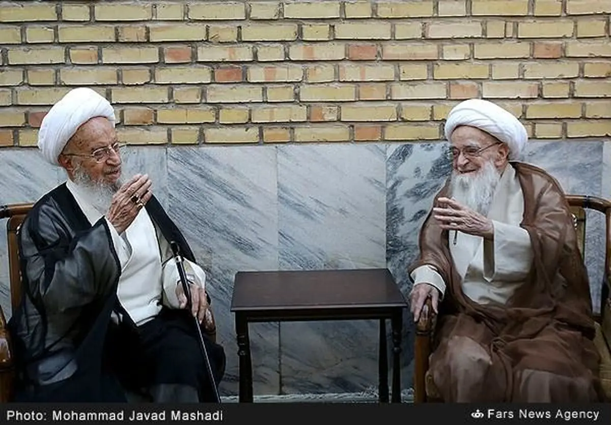 دیدار آیت‌الله مکارم شیرازی با آیت‌الله صافی گلپایگانی + تصاویر