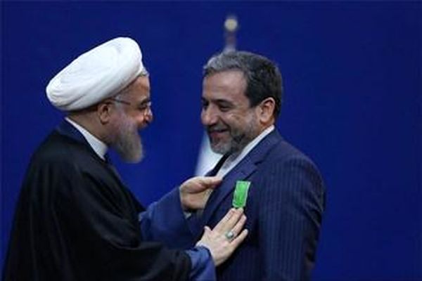 روحانی: همه تحریم‌ها لغو شده / عراقچی: روی کاغذ!
