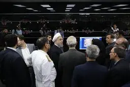   افتتاح سامانه کنترل ترافیک راه آهن جنوب غرب کشور با حضور روحانی