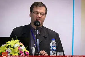 مدرک بورد اروپا و سابقه کار فارغ‌التحصیلان کشورهای اروپایی در ارزشیابی لحاظ می‌شود
