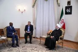 تجاوز و مداخله در امور داخلی دیگر کشورها تهدیدی برای صلح و امنیت جهانی است