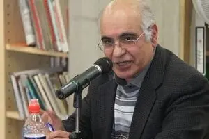 بیشتر داستان‌هایم درون مایه انسانی دارد