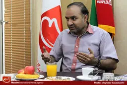 ترامپ برجام را پاره کند، اقتصاد ایران دچار تحولات می‌شود/ انتخاب ترامپ گوشزدی به مسئولین بود تا اقتصاد مقاومتی را جدی‌تر بگیرند