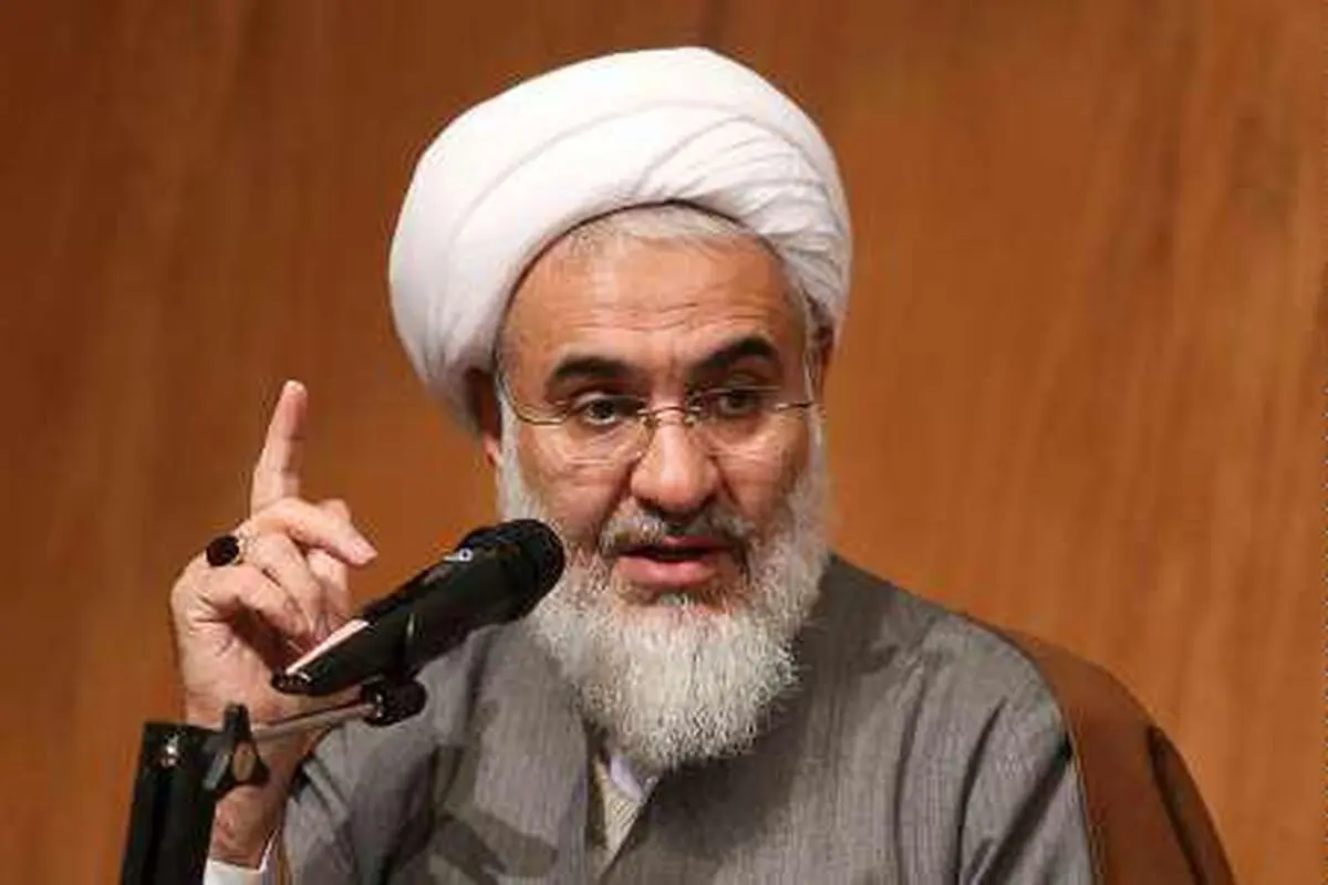 سفر روحانی به قزوین "تبلیغاتی" بود/ وضعیت بیکاری "بحرانی" است