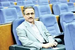 مدیر کل اقتصادی بانک مرکزی: نقدینگی از ۱۱۲ هزار هزار میلیارد تومان عبور کرد/ پایه پولی به ۱۶۵ هزار میلیارد تومان رسید