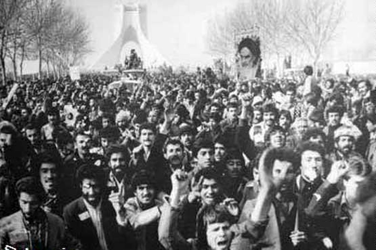 تأثیر راهپیمایی اربعین حسینی در پیروزی انقلاب اسلامی