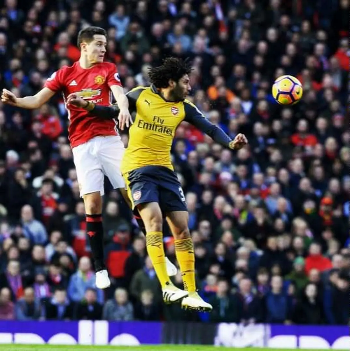 نجات ونگر در دقایق پایانی/ شیاطین سرخ ۲ امتیاز حساس را از دست دادند