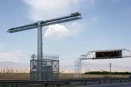 هوشمندسازی تمام محورهای مواصلاتی کشور تا پایان سال/ خودروهای متخلف کنار پاسگاه‌ها متوقف می‌شوند