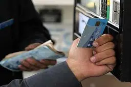 فشار دولت به ستاد قاچاق: از کارت سوخت حمایت نکنید